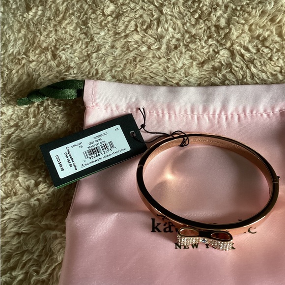 KATE SPADE BANGLE BRACELET. ROSE GOLD W/PAVE CZ STONES - Picture 3 of 5